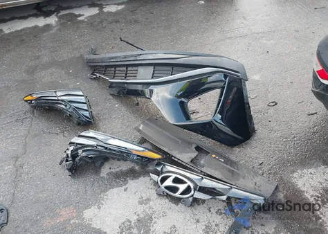 2022 Hyundai Tucson Sel z USA, uszkodzony, nr VIN 5NMJFCAE8NH088513